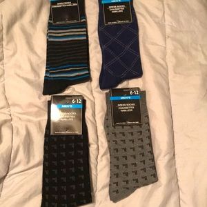 4 pair Men’s dress socks BRAND NEW WITH TAGS